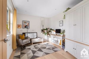 Photo 14- click for photo gallery